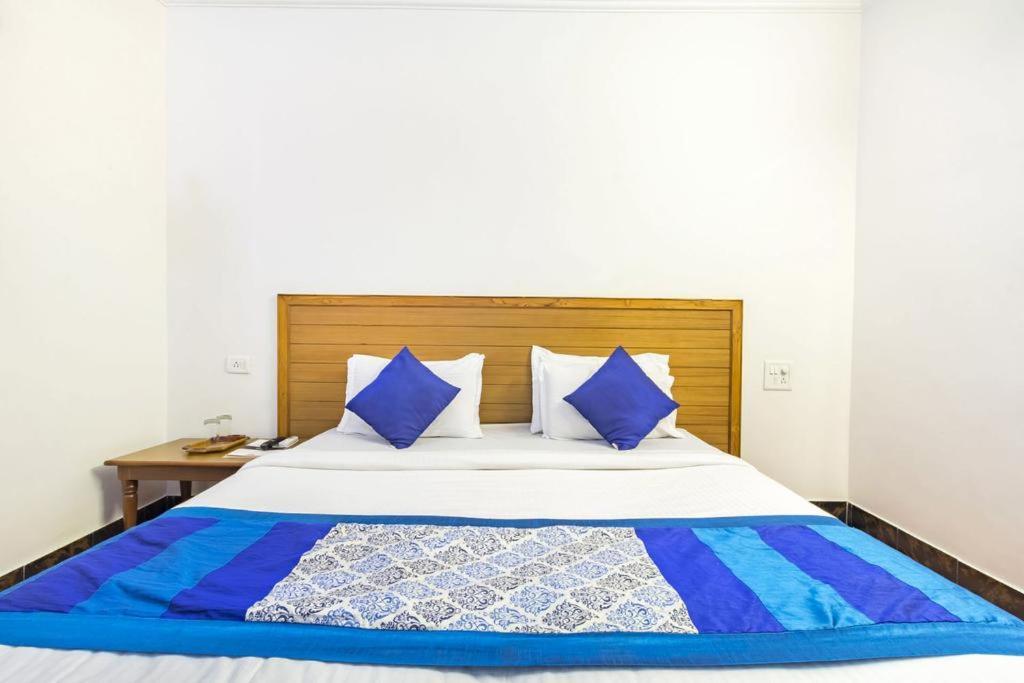 Bribon Guest House Калангут Екстер'єр фото